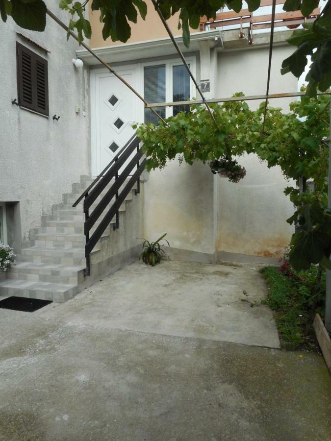 Apartman Sara 마툴지 외부 사진