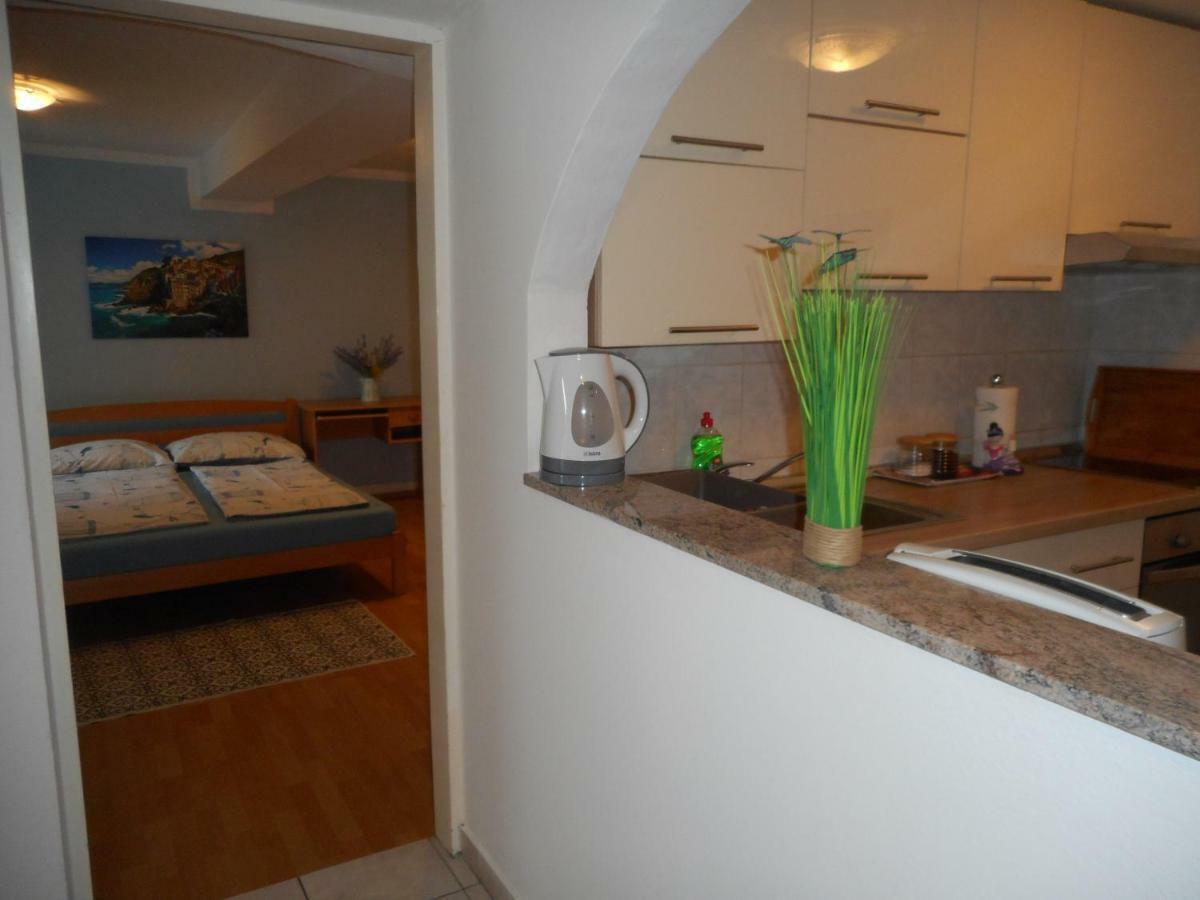 Apartman Sara 마툴지 외부 사진